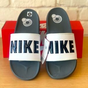 Nike Offcourt Slip On Slides Sandals BQ4639-001 Black White Gray Men's Sizes